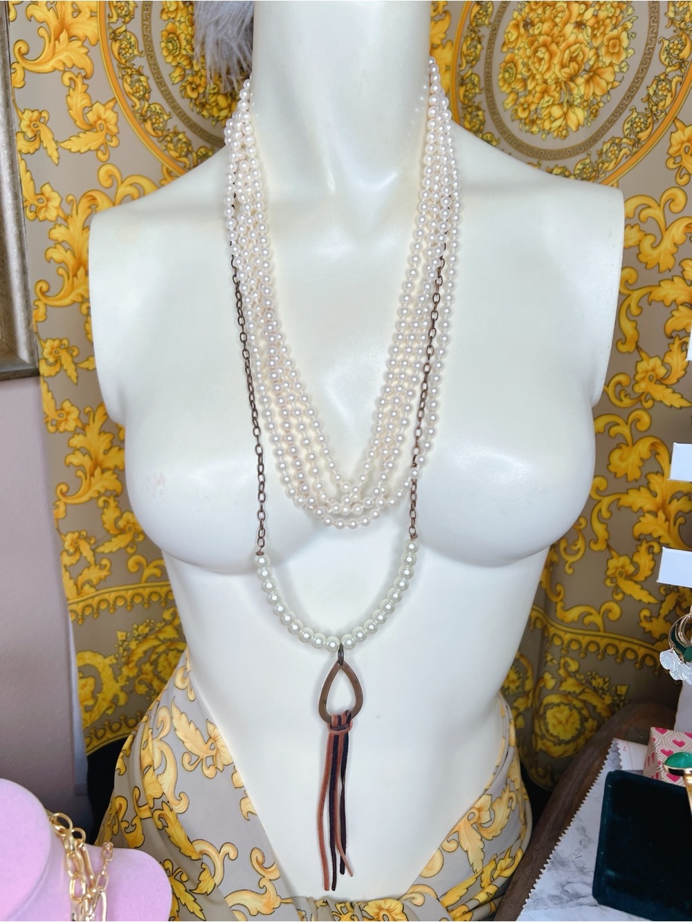 Vintage pearl necklace chain leather tassel set
